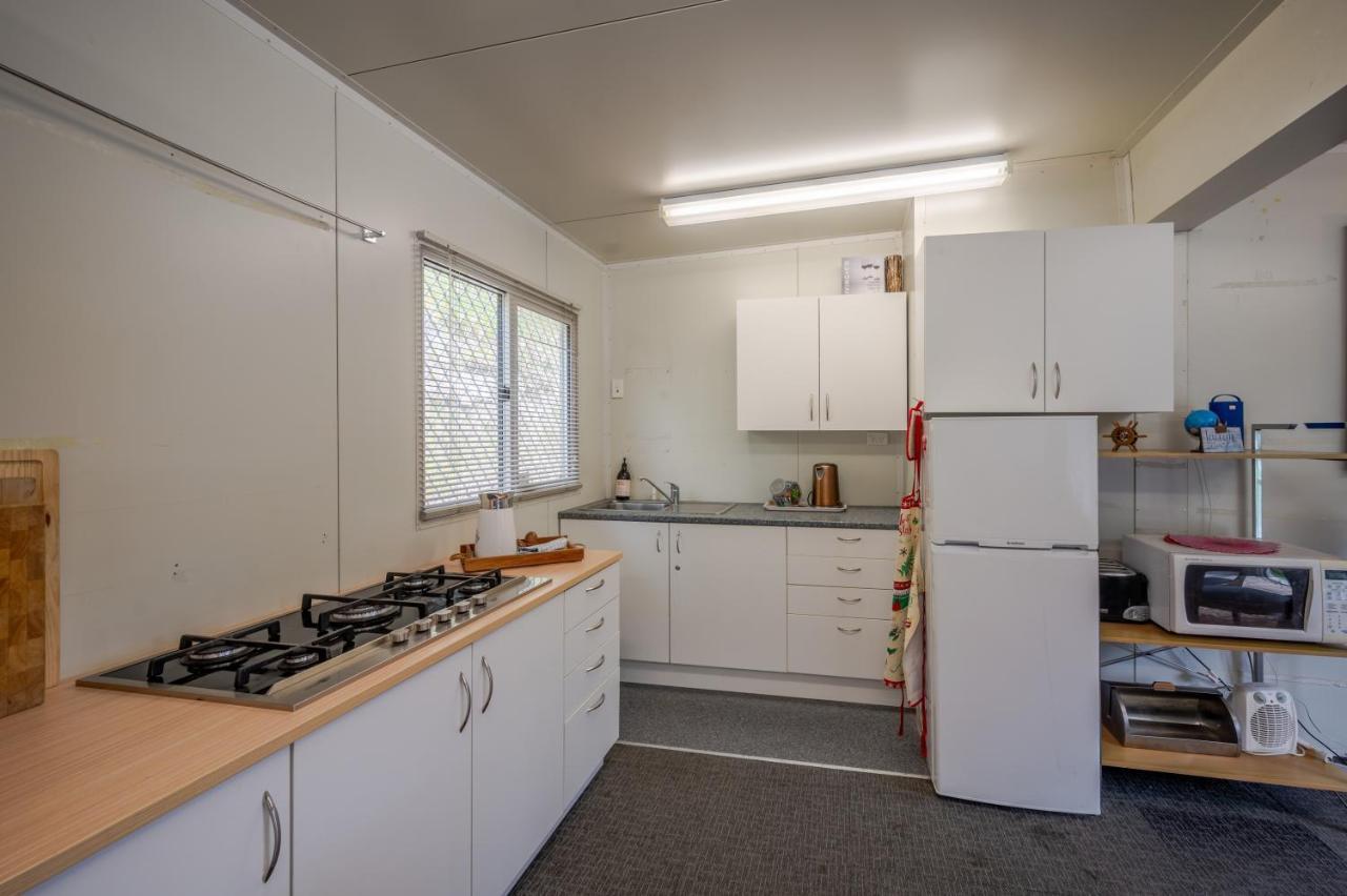 Lush And Sands - Takamatua Holiday Home Akaroa Exterior photo