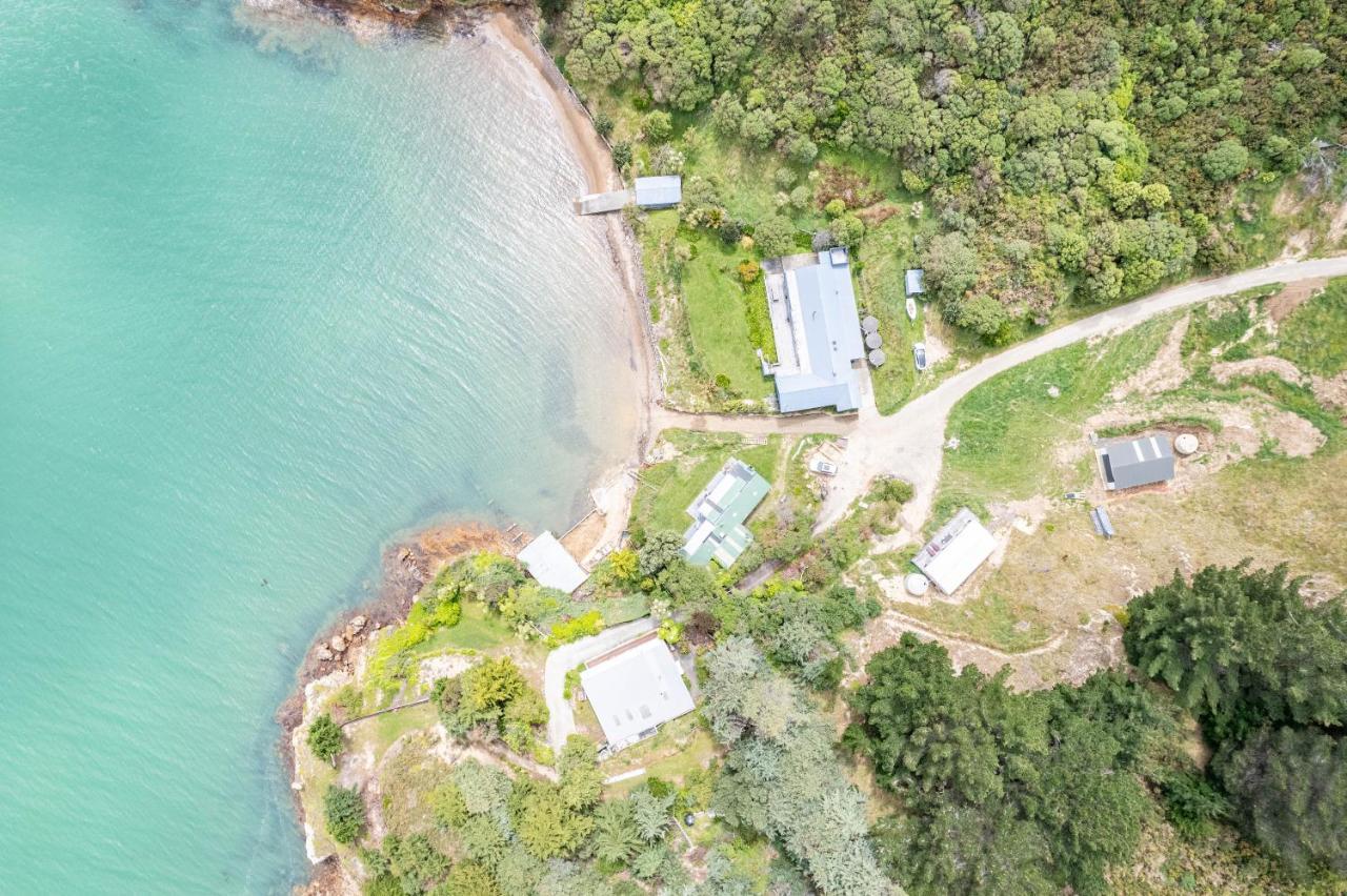 Lush And Sands - Takamatua Holiday Home Akaroa Exterior photo