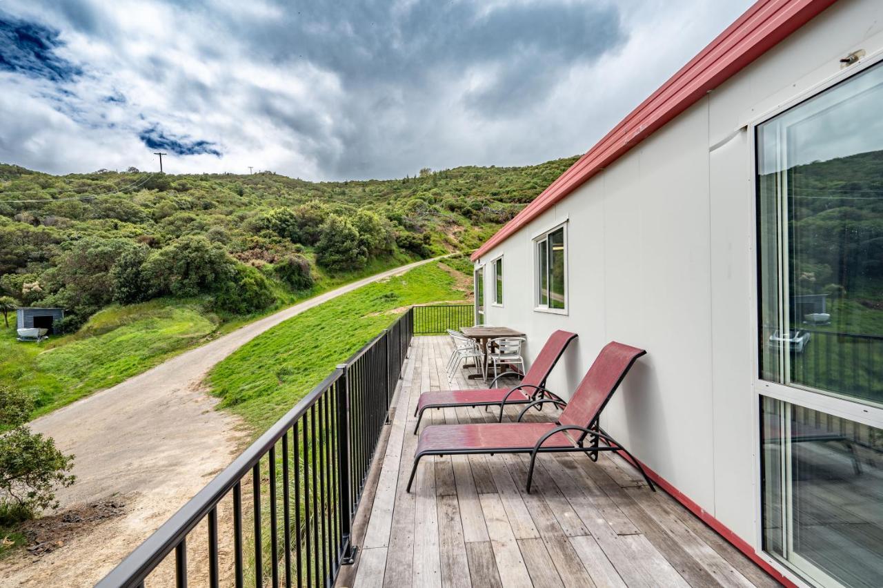 Lush And Sands - Takamatua Holiday Home Akaroa Exterior photo