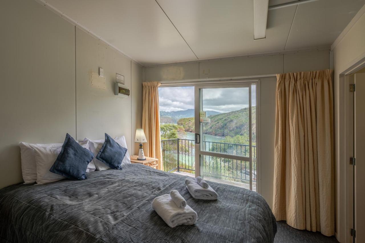 Lush And Sands - Takamatua Holiday Home Akaroa Exterior photo