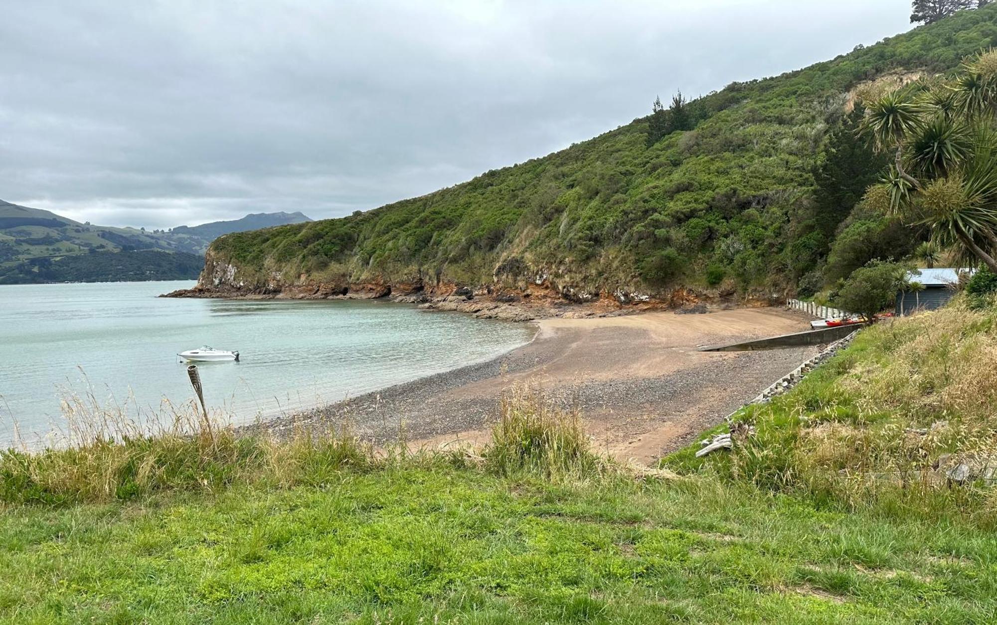 Lush And Sands - Takamatua Holiday Home Akaroa Exterior photo